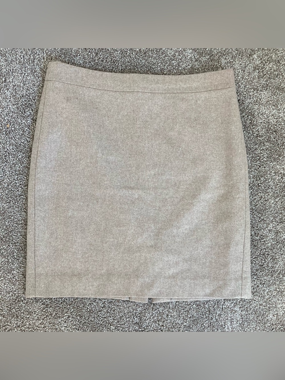 J.Crew The Pencil Skirt 8P Wool Blend Taupe Beige Office Quiet Luxury Preppy